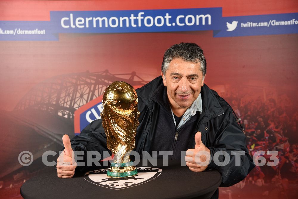 Vos photos avec la Coupe du Monde