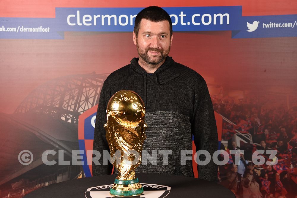 Vos photos avec la Coupe du Monde