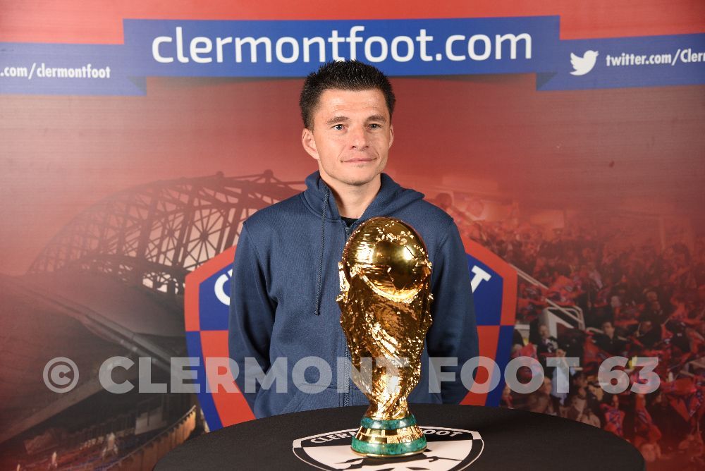 Vos photos avec la Coupe du Monde
