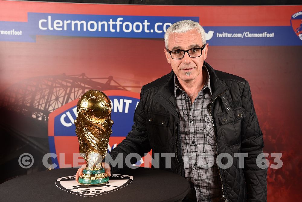 Vos photos avec la Coupe du Monde