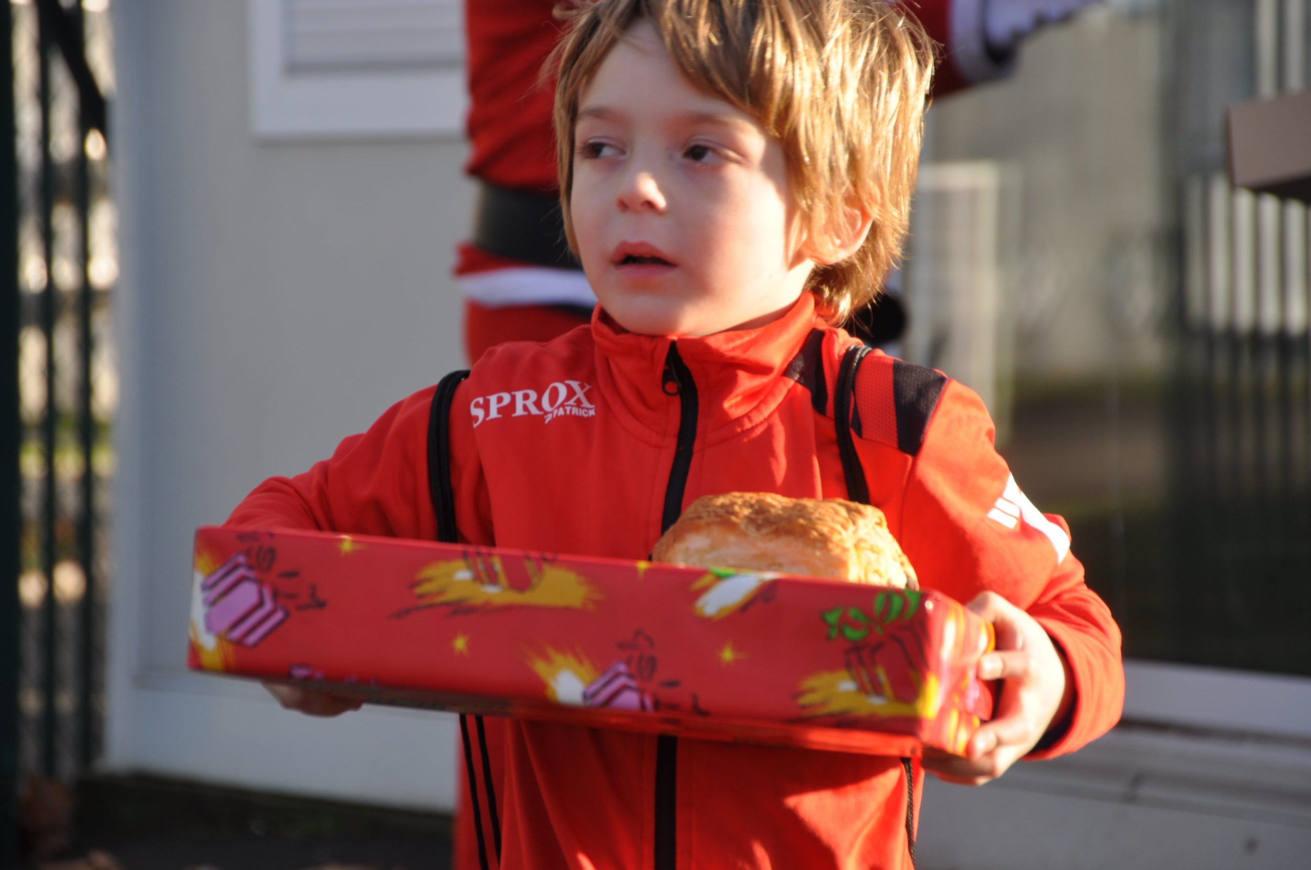 Le Père Noël et Torix auprès des jeunes U6-U8