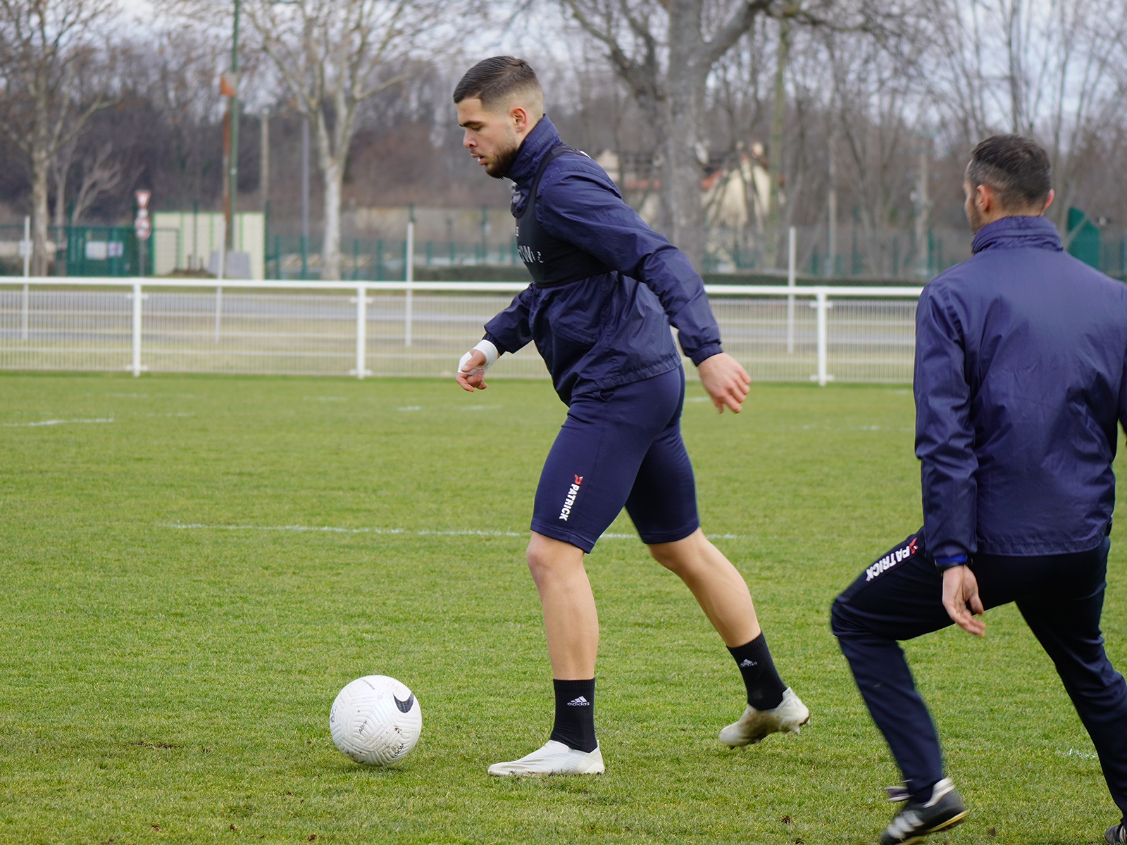 La séance du lundi en images