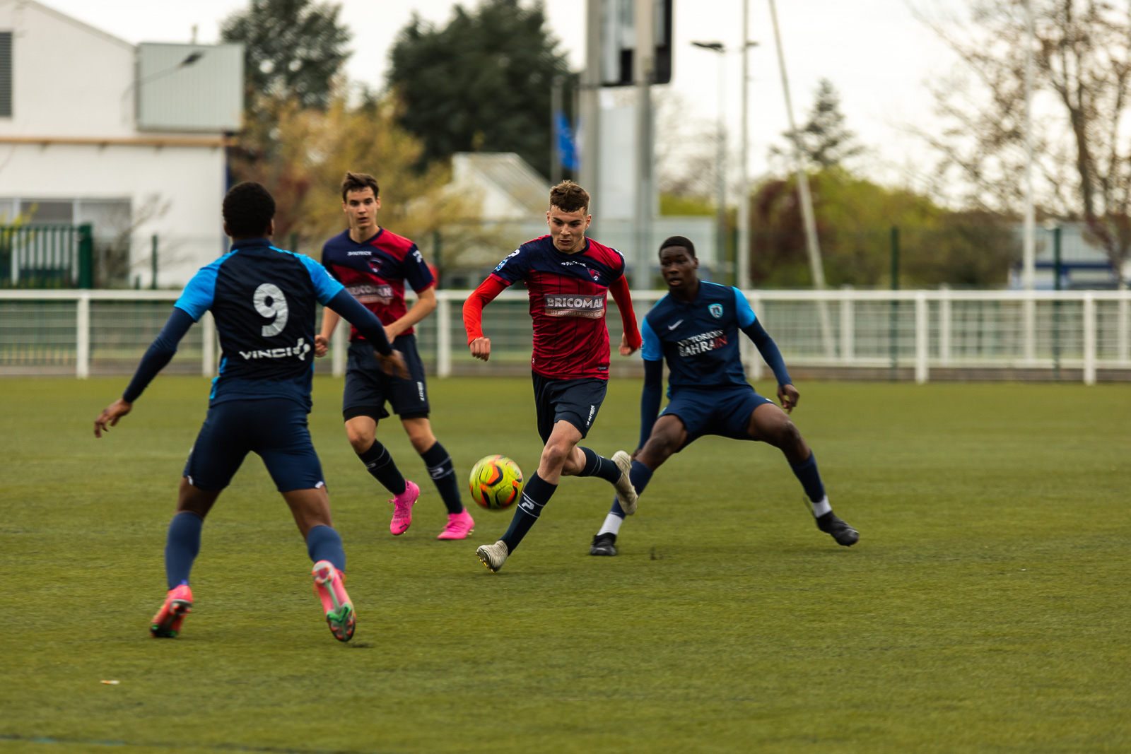 U17 nationaux : CF63 1 – 3 Paris FC