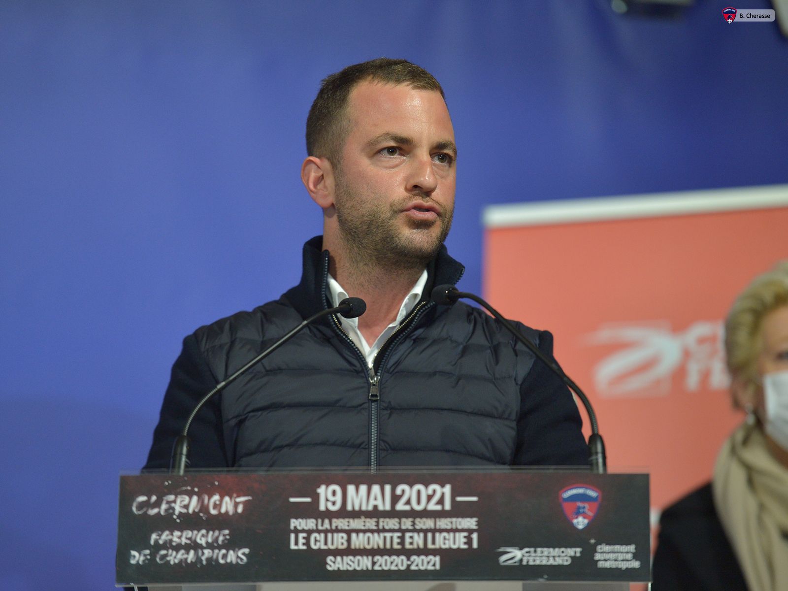 Remise des médailles par le Maire de la ville