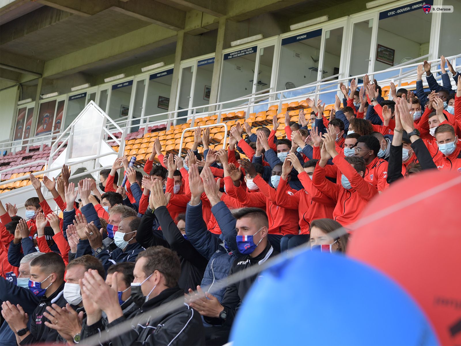 Célébration de la montée en L1 avec les jeunes du CF63