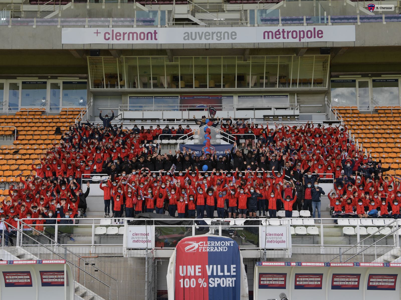 Célébration de la montée en L1 avec les jeunes du CF63