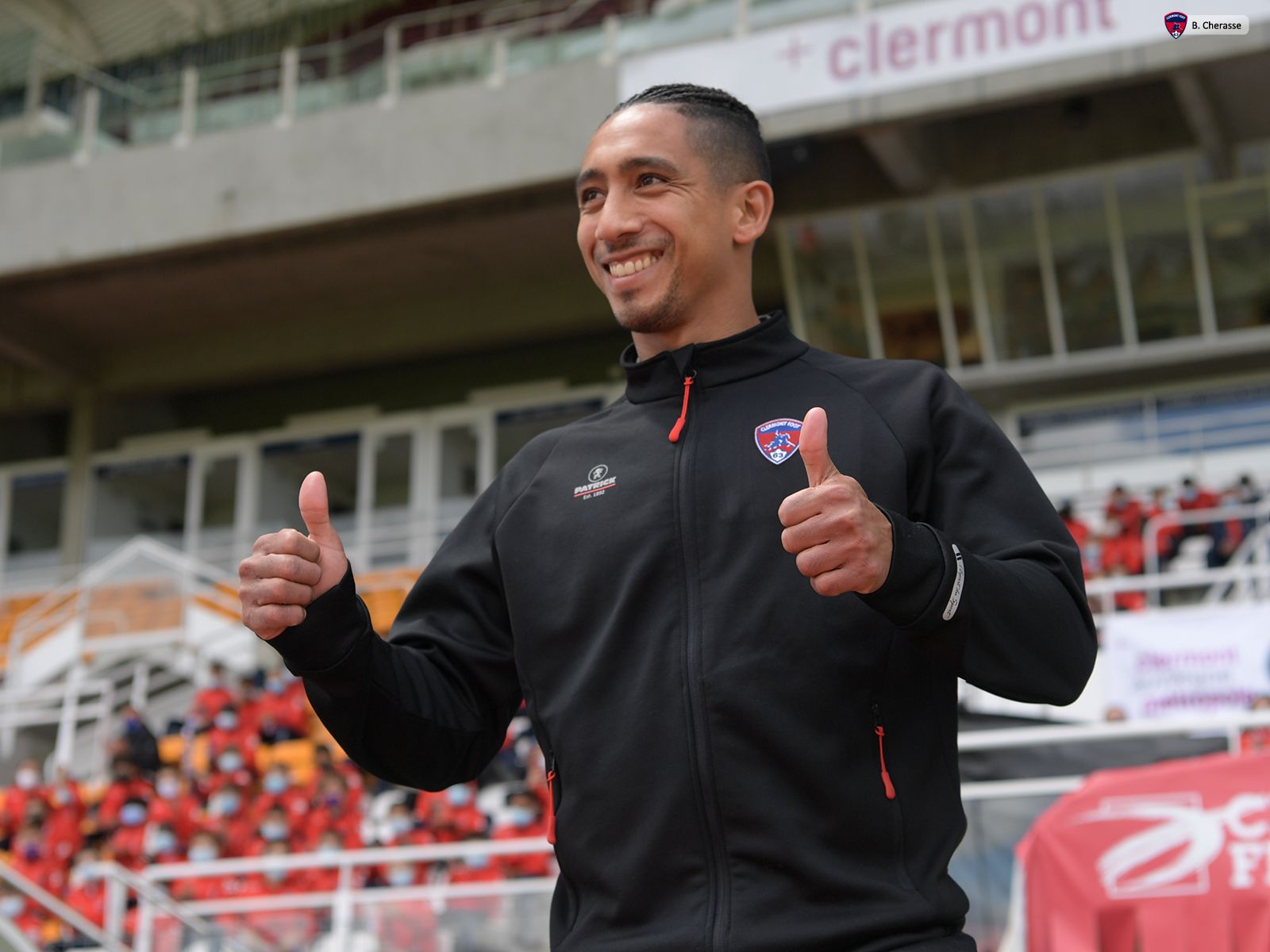 Célébration de la montée en L1 avec les jeunes du CF63