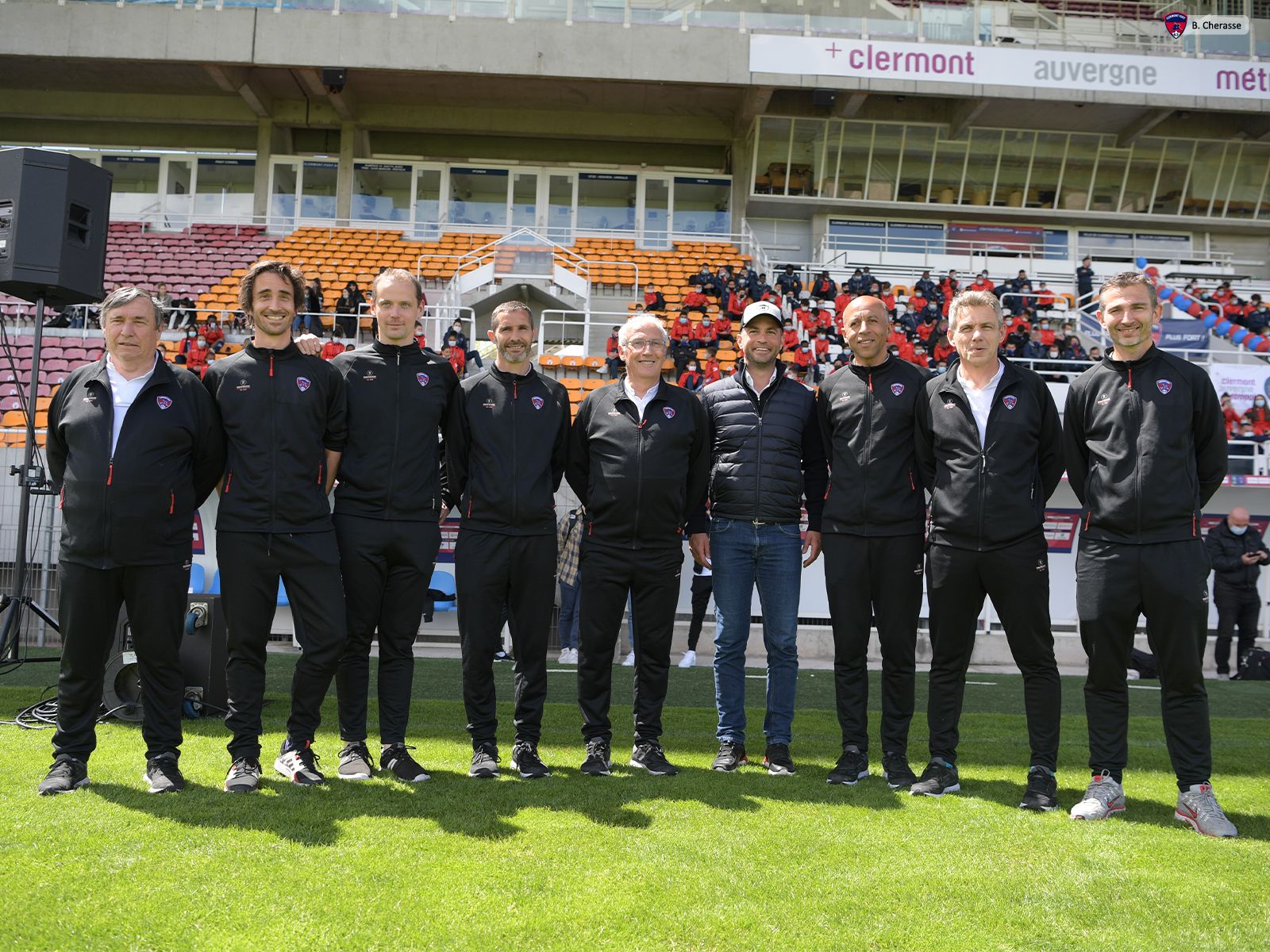 Célébration de la montée en L1 avec les jeunes du CF63