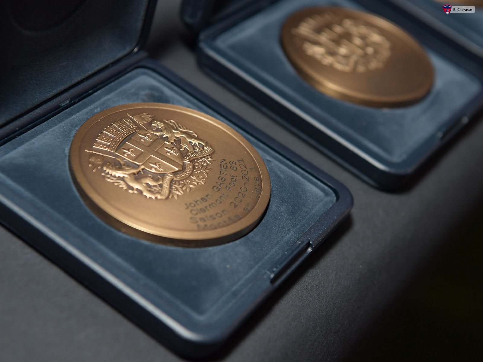 Remise des médailles par le Maire de la ville