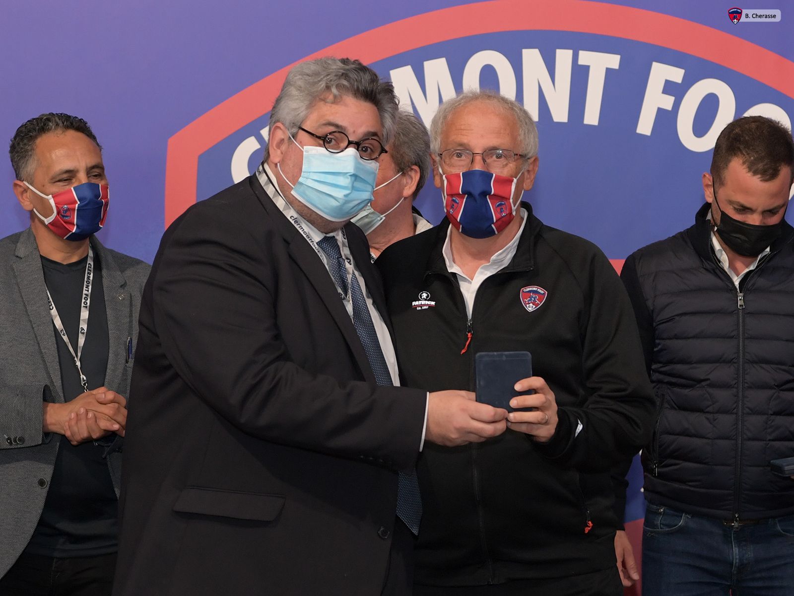 Remise des médailles par le Maire de la ville