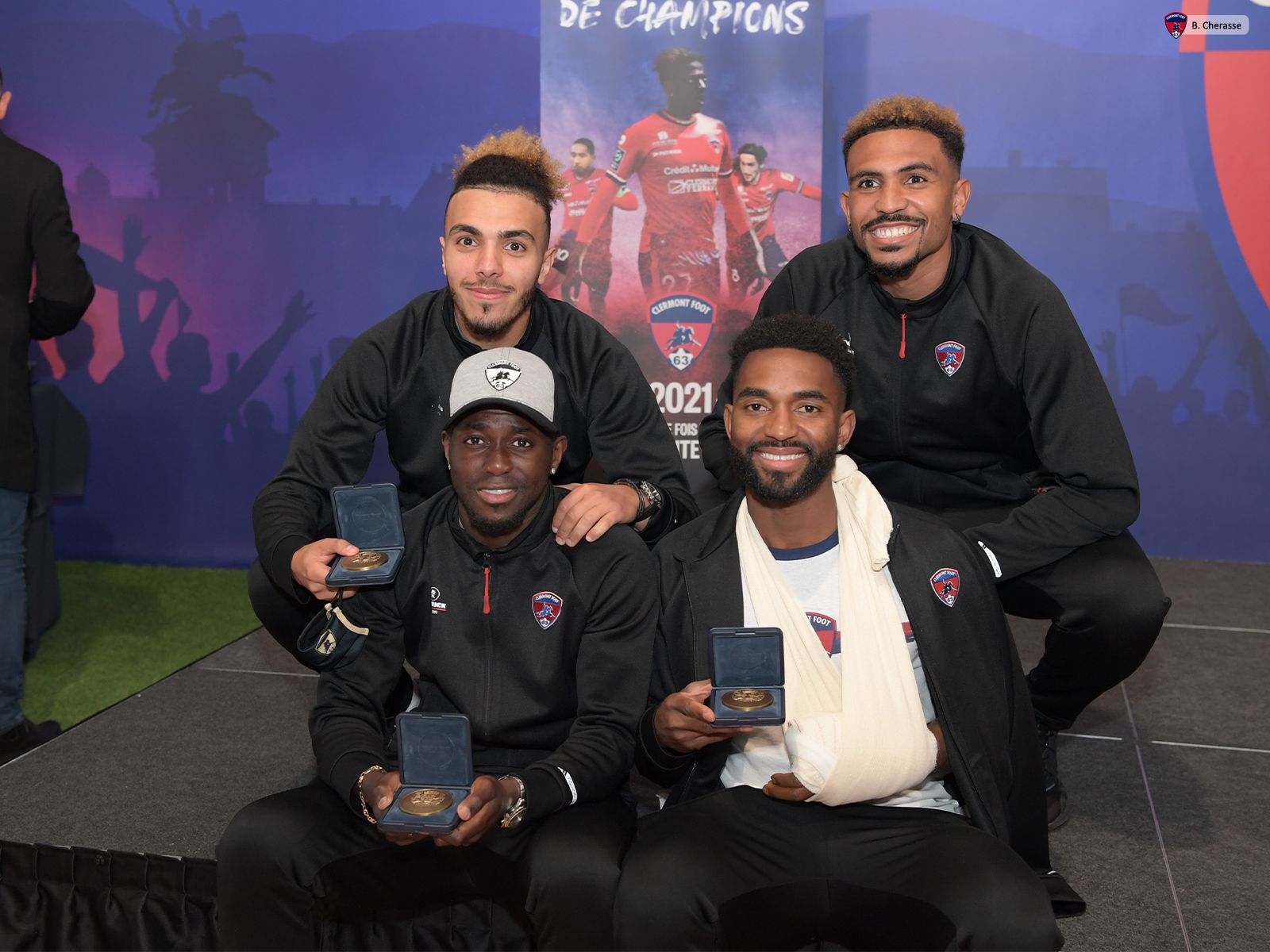 Remise des médailles par le Maire de la ville