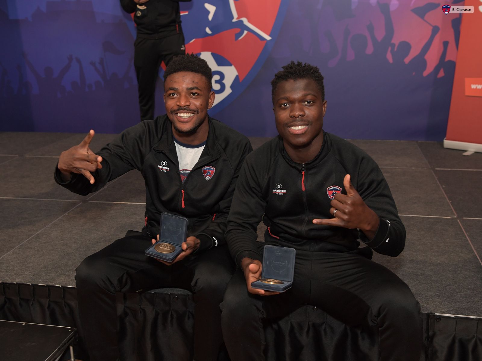 Remise des médailles par le Maire de la ville