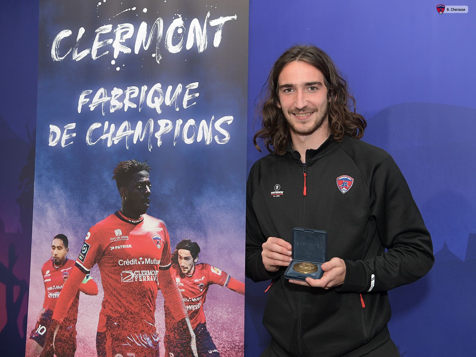 Remise des médailles par le Maire de la ville