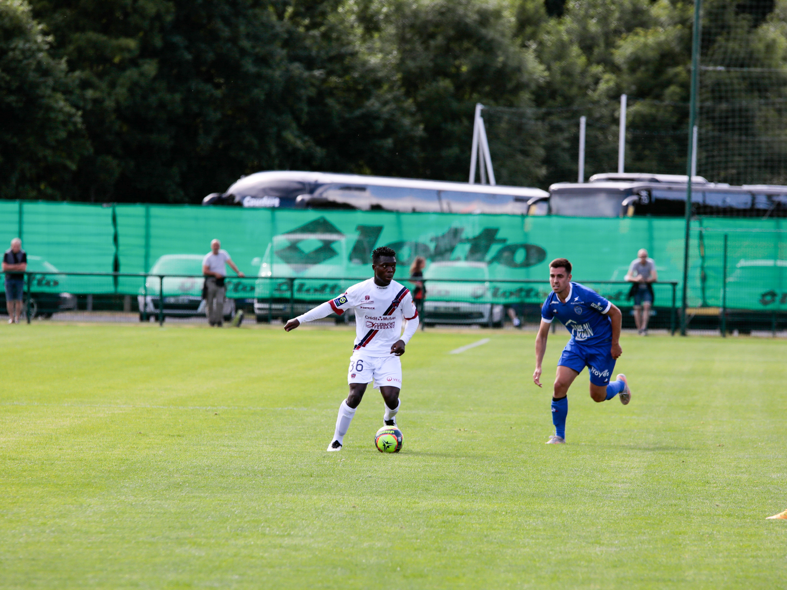 Clermont – Troyes : l’album photos