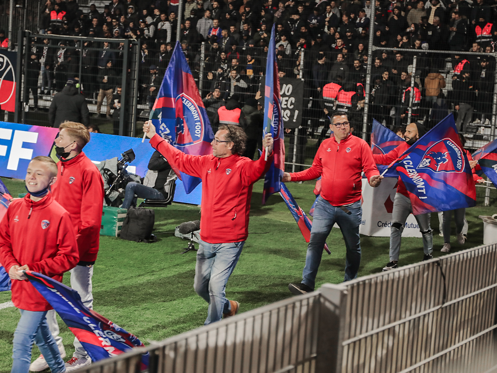 Clermont – PSG : le Montpied en images