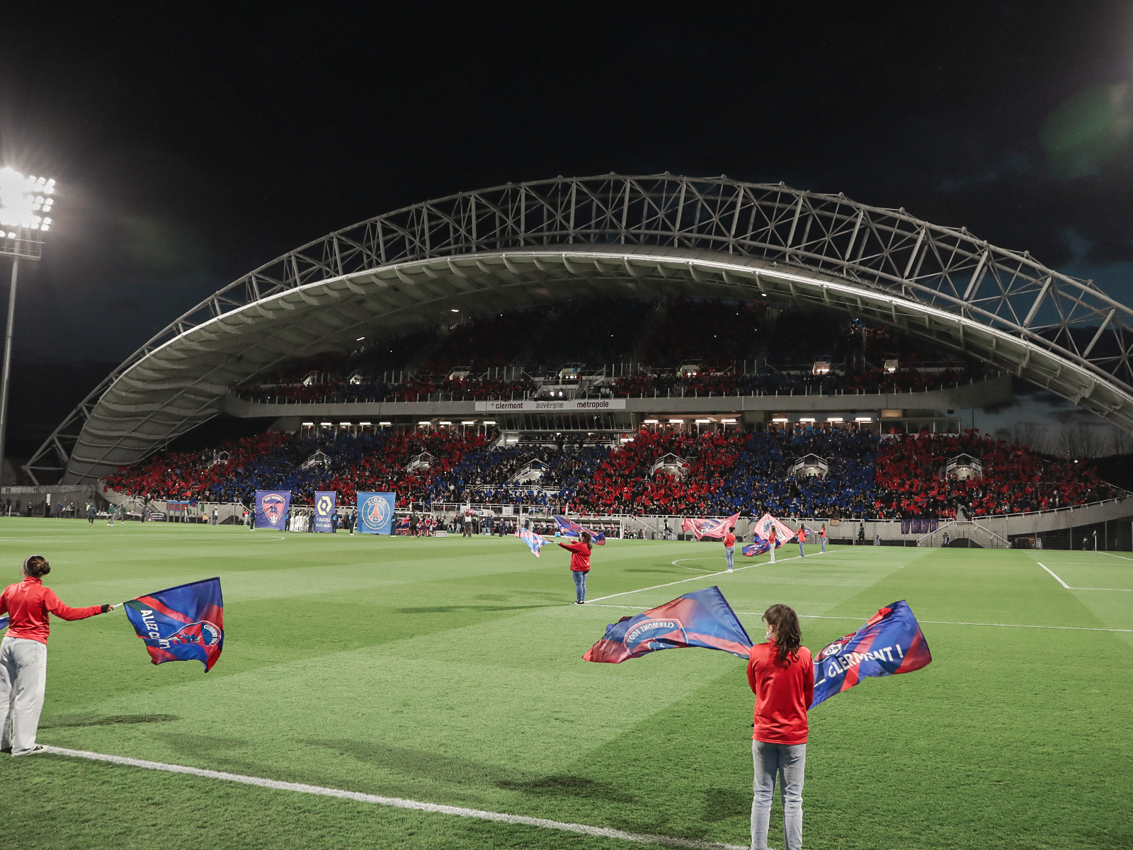 Clermont – PSG : le Montpied en images