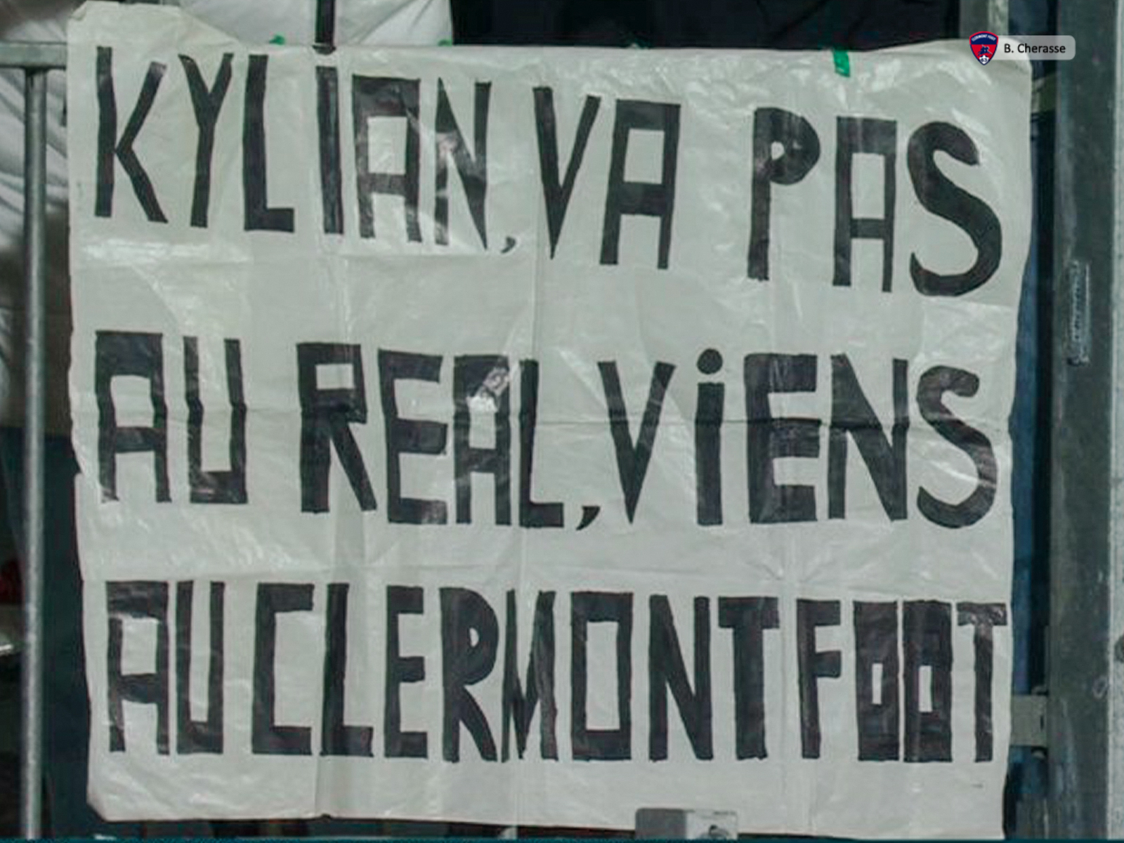 Clermont – PSG : le Montpied en images