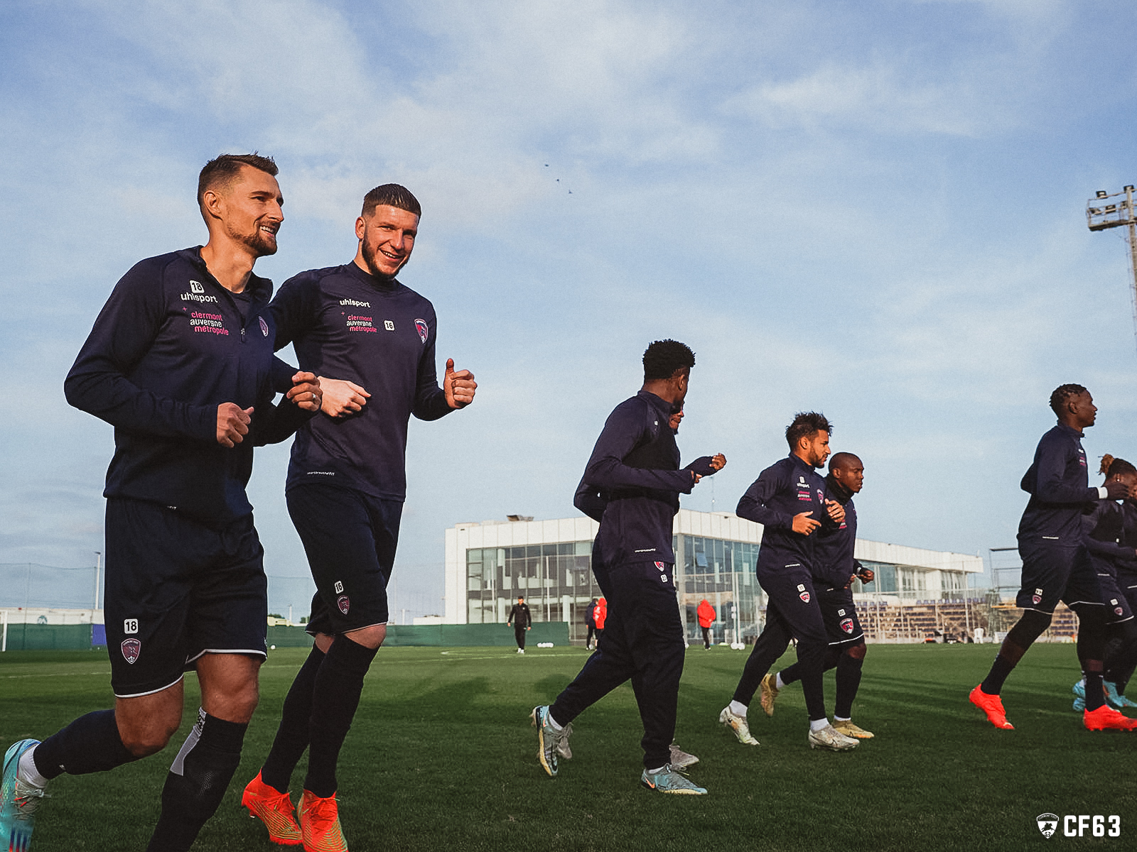 Le groupe pro est arrivé en Espagne