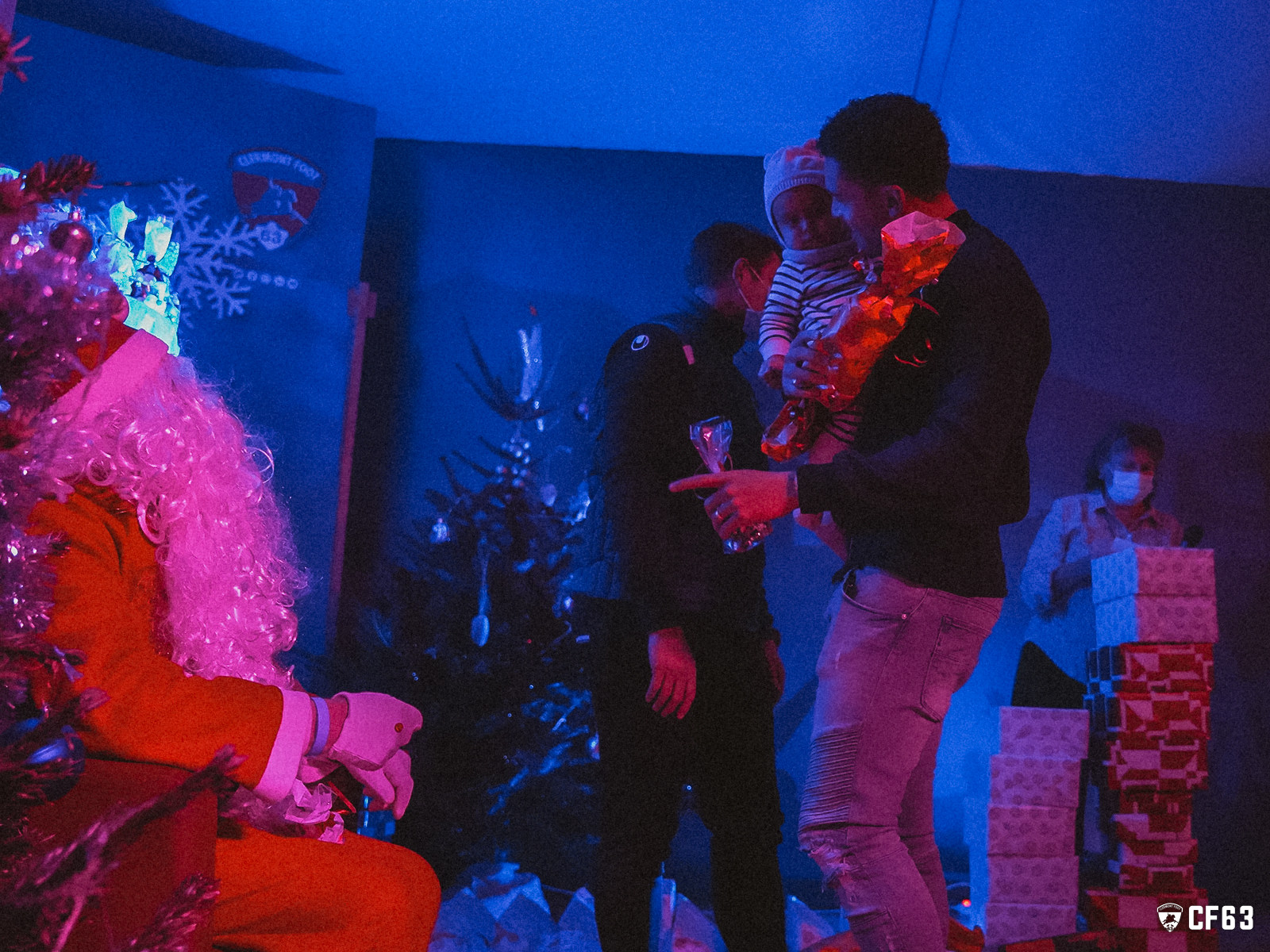 Visite du Père Noël au Clermont Foot