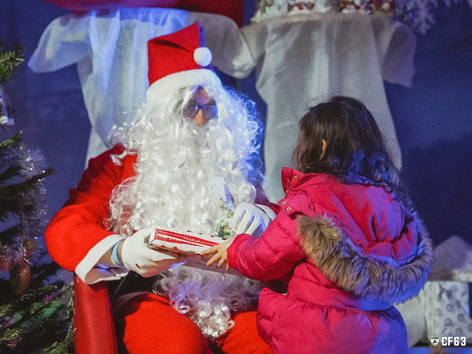 Visite du Père Noël au Clermont Foot