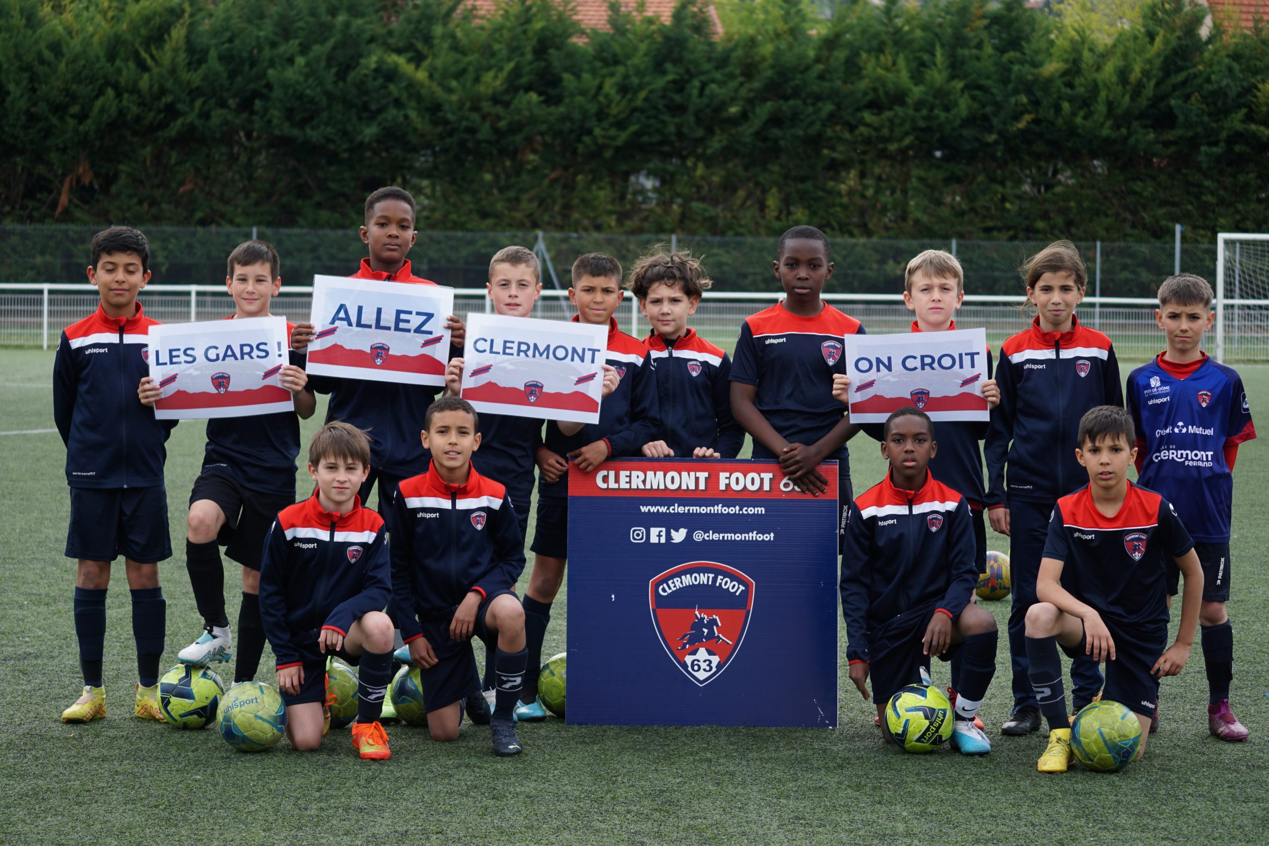 Garçons et Filles au soutien des U18 !