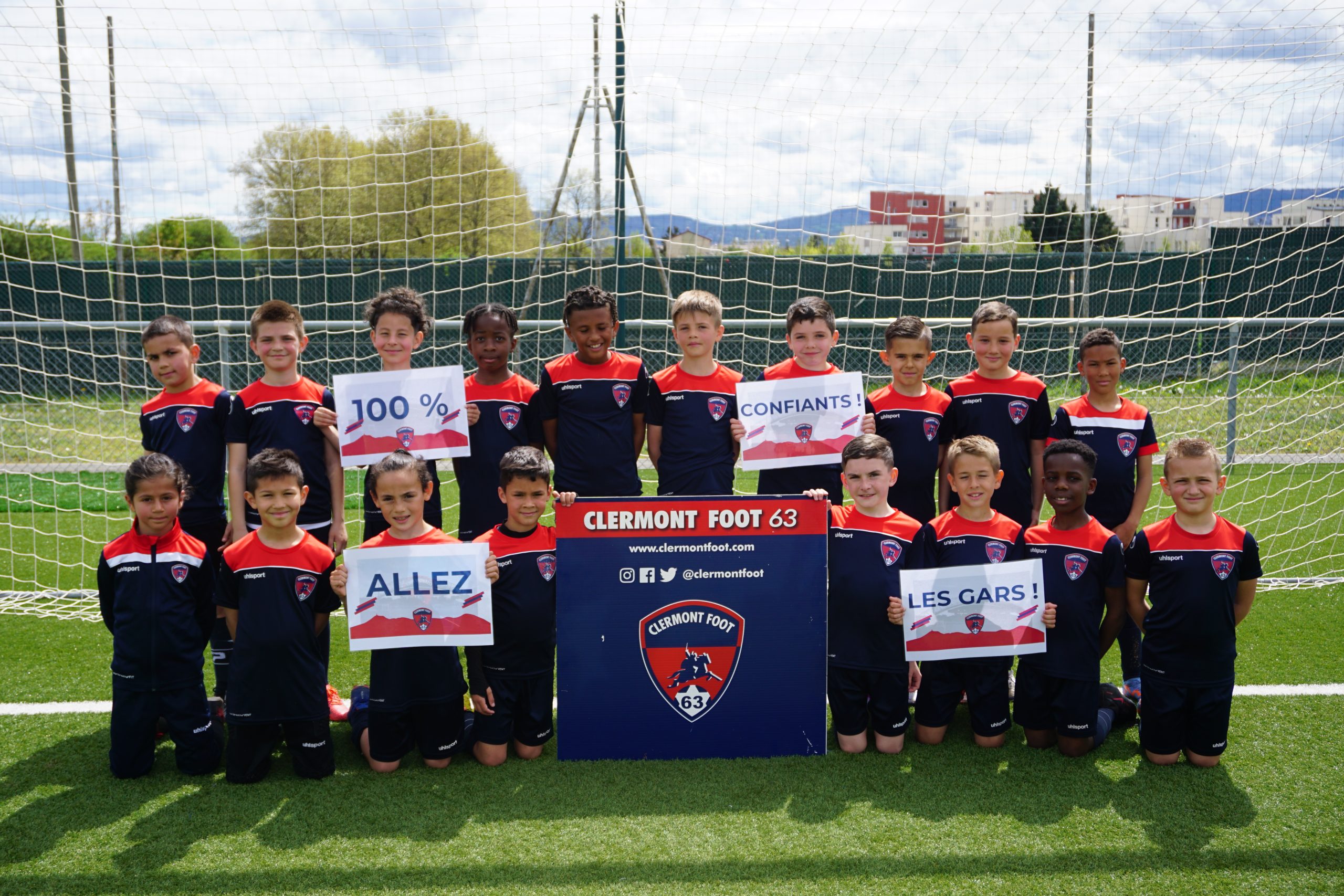 Garçons et Filles au soutien des U18 !