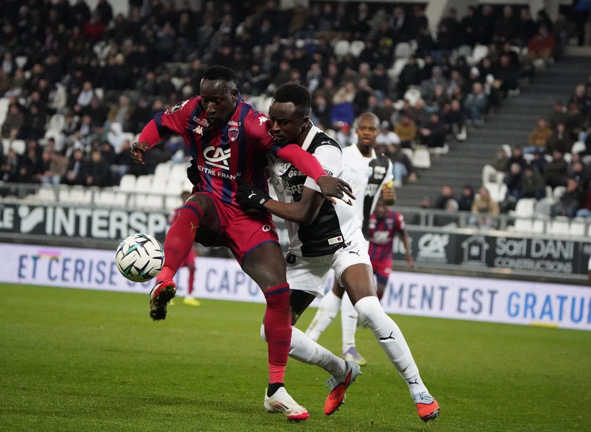 ASC / CF63 : Le triplé de Diedhiou ne suffit pas, Clermont chute à Amiens