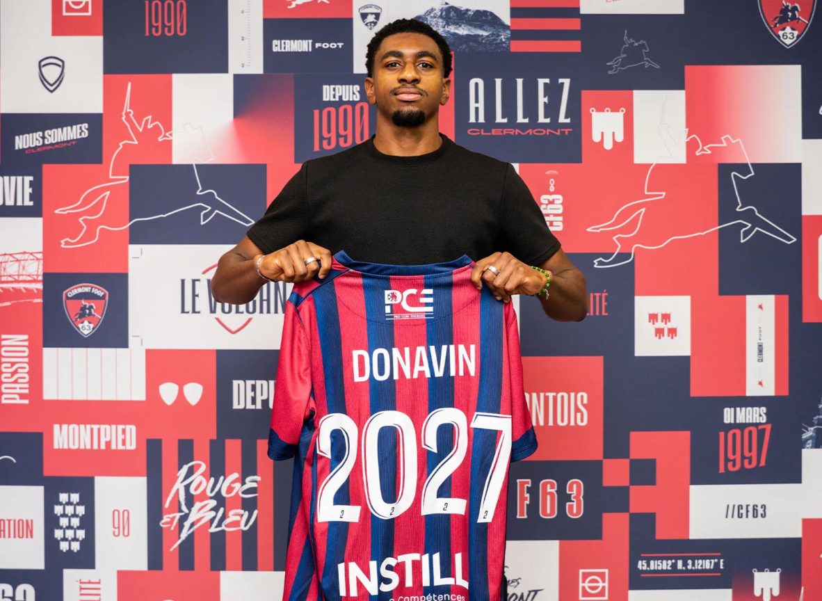 Matys Donavin prolonge son aventure avec le Clermont Foot 63 jusqu’en 2027 