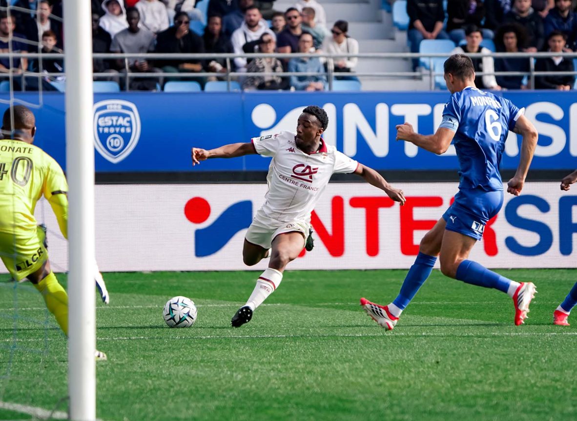 ESTAC / CF63 : Cruelle défaite à Troyes pour des Clermontois valeureux