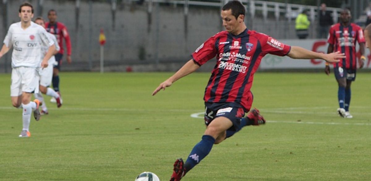 Clermont s’incline face au festival Guié Guié Clermont s’incline face au festival Guié Guié