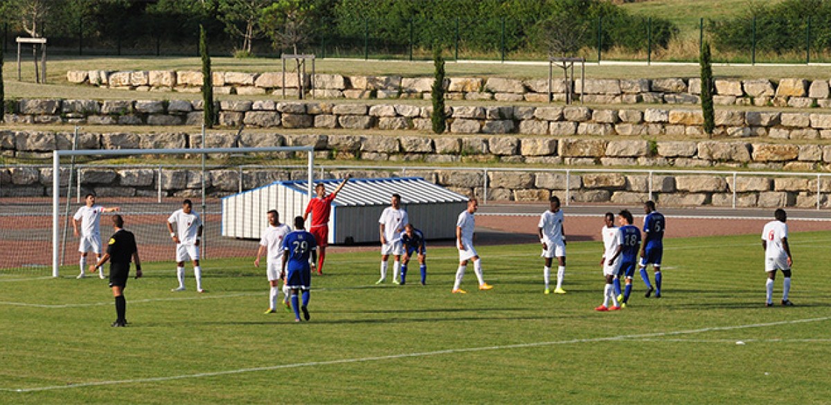Clermont remporte son premier match amical Clermont remporte son premier match amical
