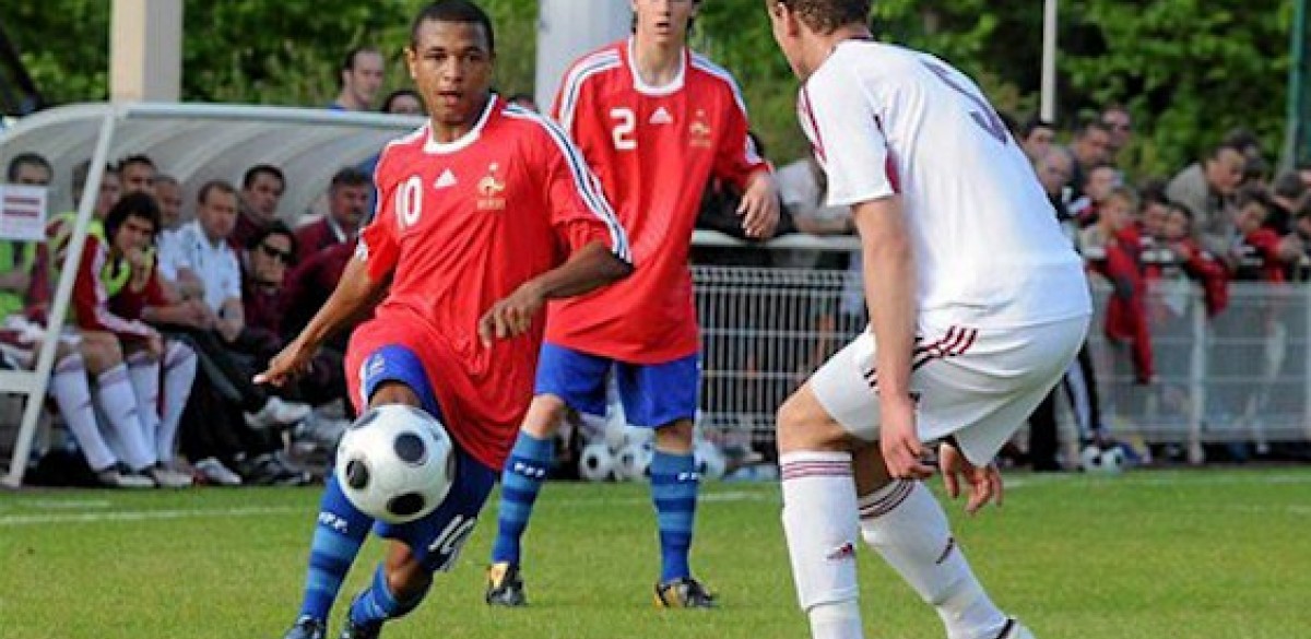 Yacine Brahimi en prêt