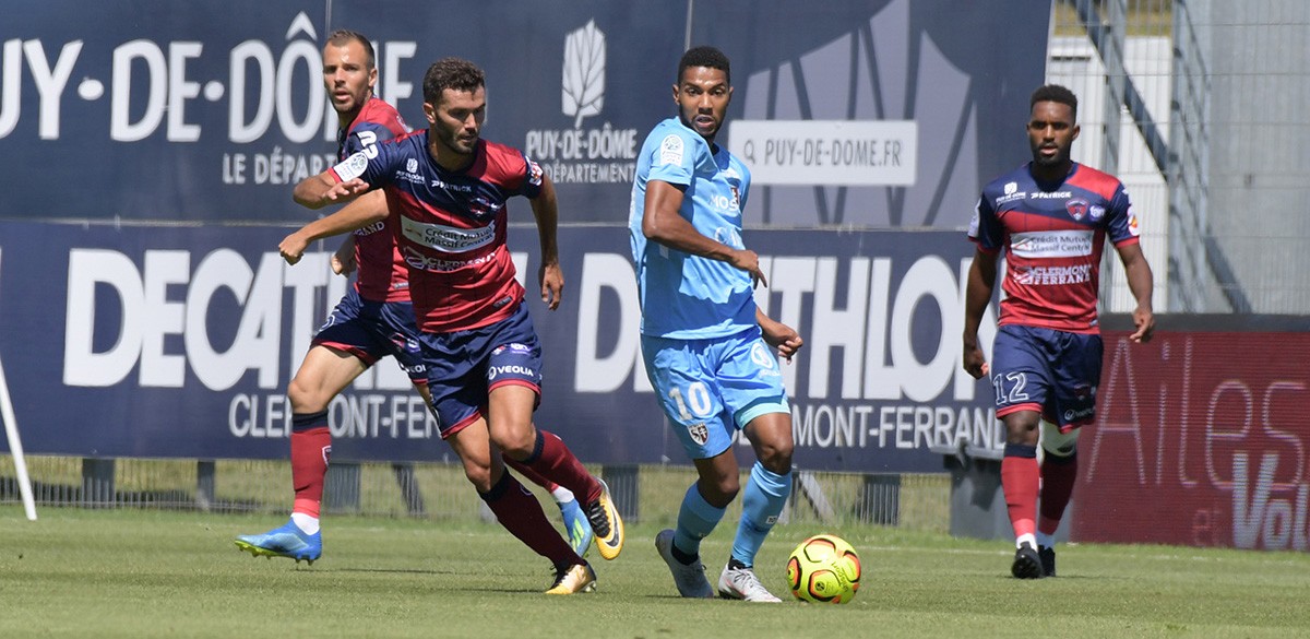 Clermont – Sochaux: le groupe clermontois Clermont – Sochaux: le groupe clermontois