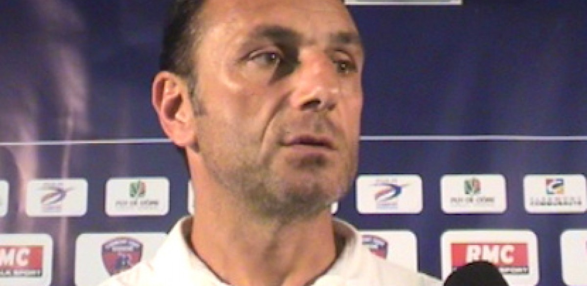 Der Zakarian : « Montrer un autre visage »