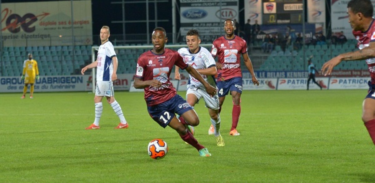 Clermont – Troyes : le résumé vidéo