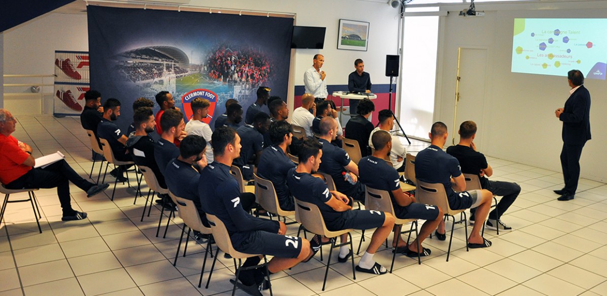 L&rsquo;UNFP débute sa tournée à Clermont